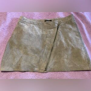 BeBe Gray Leather Mini Skirt